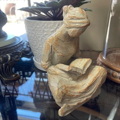 ✝️Beautiful hand cast inspirational sculpture of woman praying